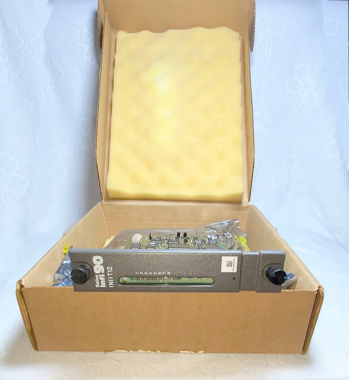ABB Bailey INIIT12 INFI 90 Transfer Module – front view