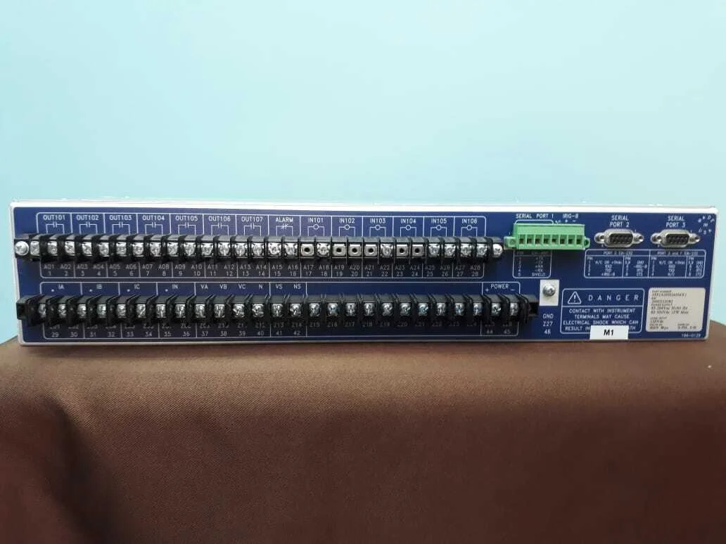 Schweitzer SEL-351A Distribution Protection Relay 0351A00H24554X1 – front view