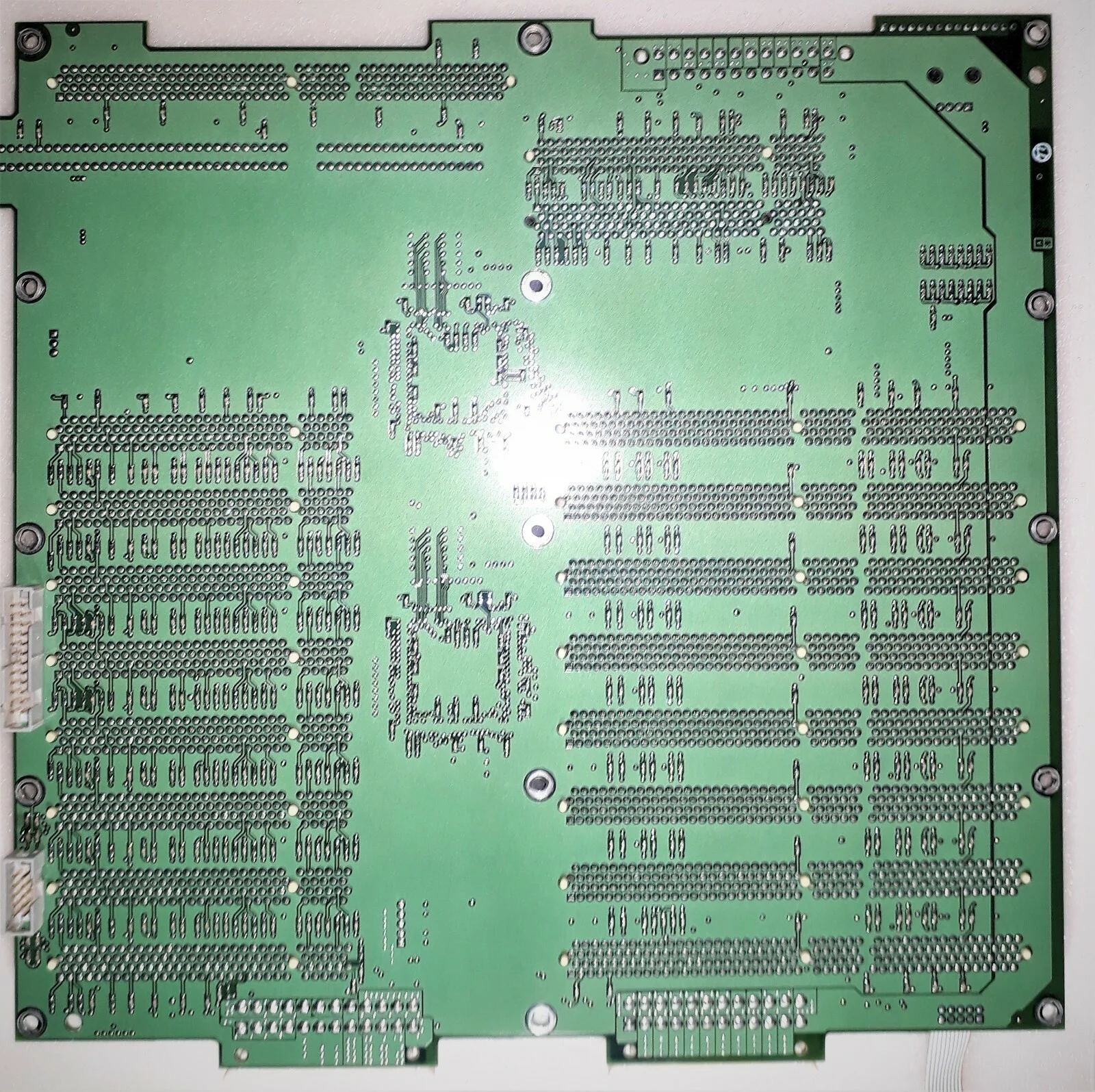 Tektronix MTS300 Backplane 679-4778-00 – front view