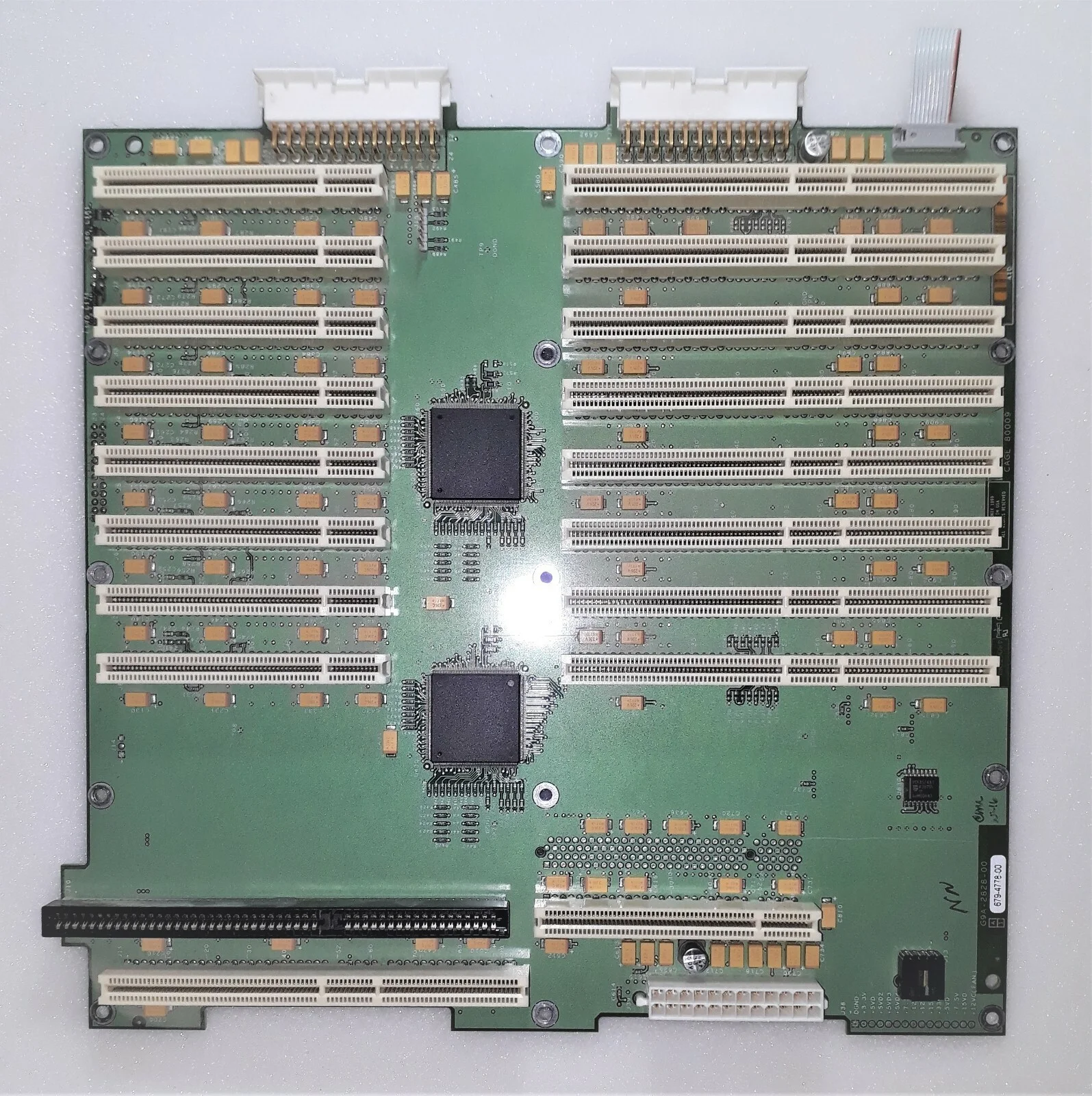 Tektronix MTS300 Backplane 679-4778-00 – front view