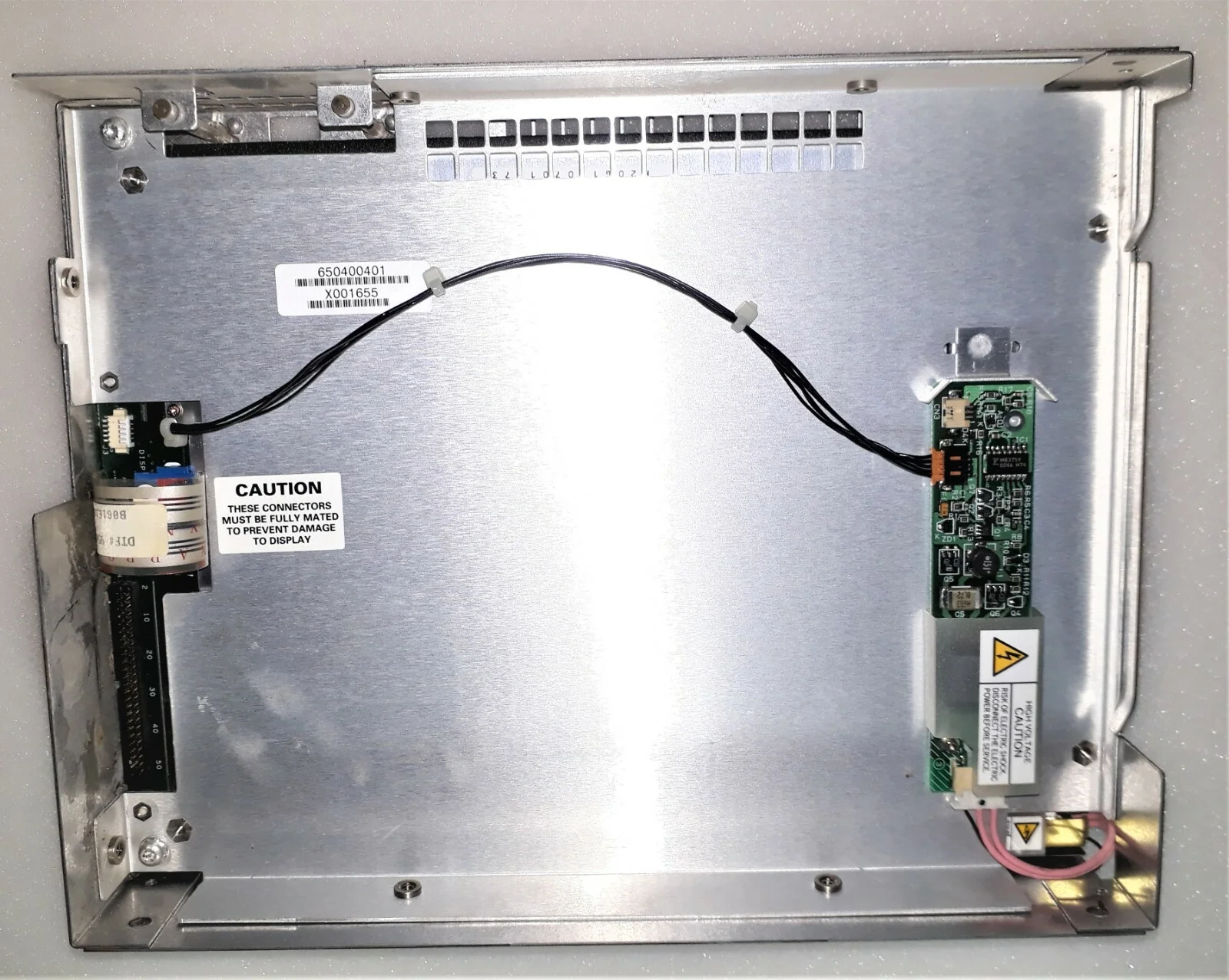 Tektronix MTS300 LCD Screen 650400401-X001655 – front view